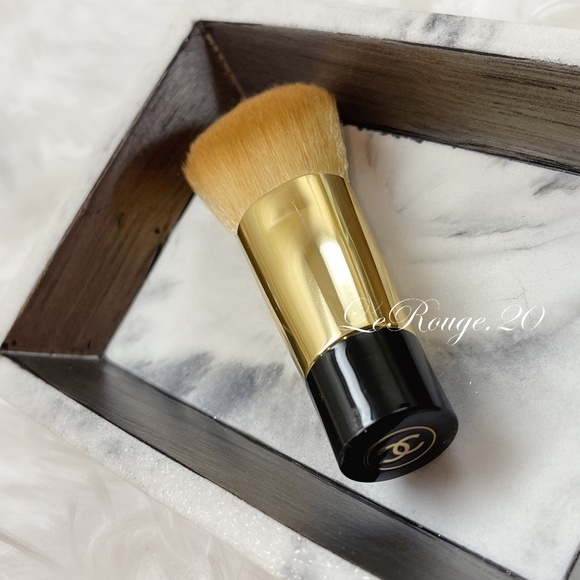 CHANEL Makeup Chanel Sublimage Foundation Brush Poshmark